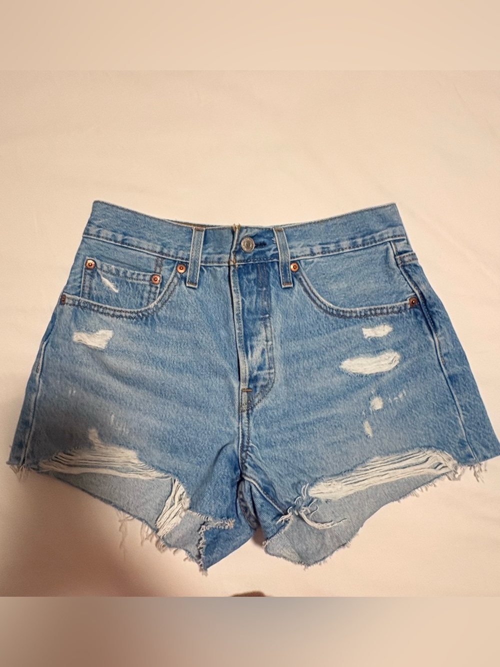 Levi’s 501 Original Short - Picture 6 of 7